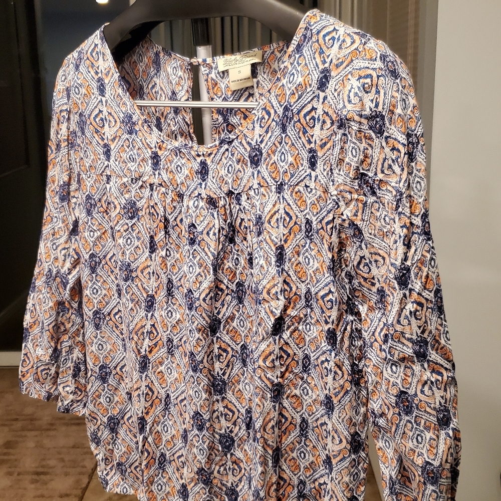 Lucky Brand Live In Love 3/4 sleeve blouse top